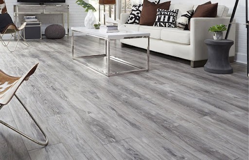 Địa chỉ mua sàn nhựa giả gỗ có keo sẵn TPHCM uy tín